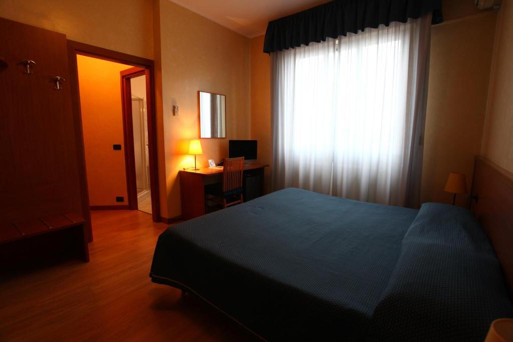 Hotel Lincoln Cinisello Balsamo Chambre photo